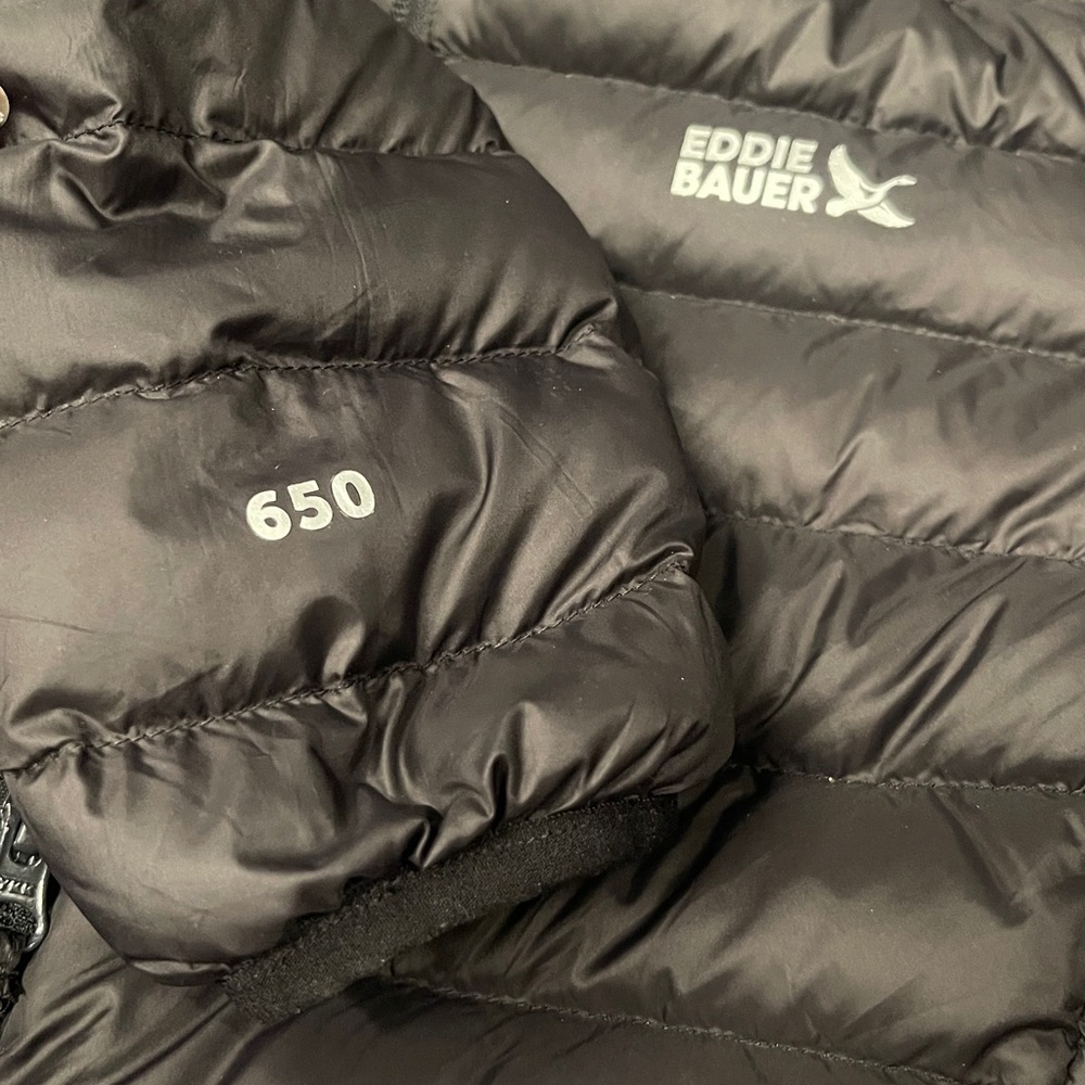 NWOT Eddie Bauer Boy Girl black Packable puffer storm repel 650 fill Medium 7/8 - Picture 12 of 16
